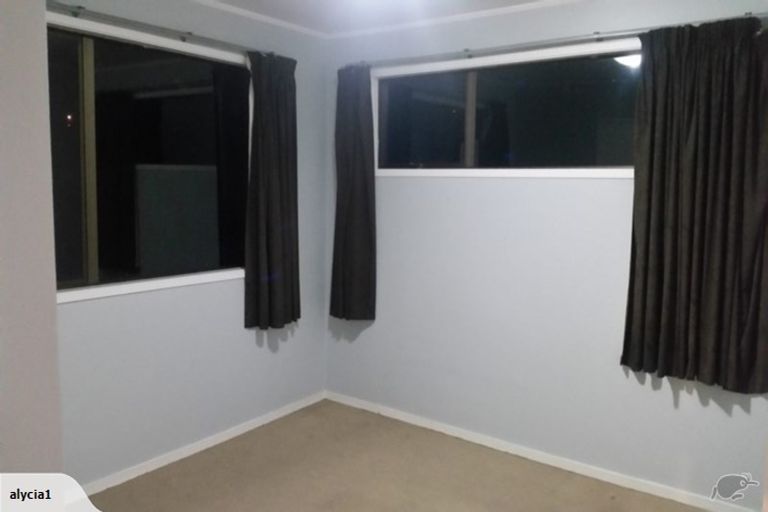 Photo of property in 5 Foley Place, Torbay, Auckland, 0632
