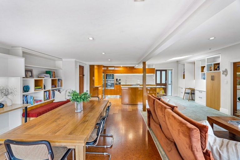 Photo of property in 161 Milton Road, Bluff Hill, Napier, 4110