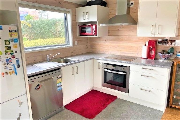 Photo of property in 7 Bardia Street, Belmont, Auckland, 0622