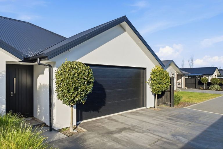 Photo of property in 1 Winterslow Lane, Rangiora, 7400