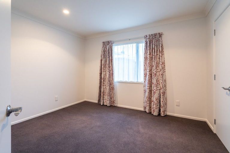 Photo of property in 1 Russell Robertson Drive, Havelock North, 4130