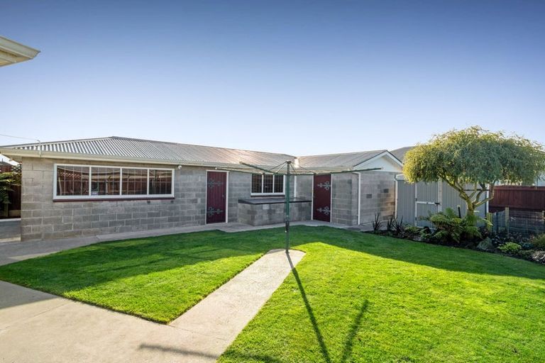 Photo of property in 80 Blankney Street, Hornby, Christchurch, 8042
