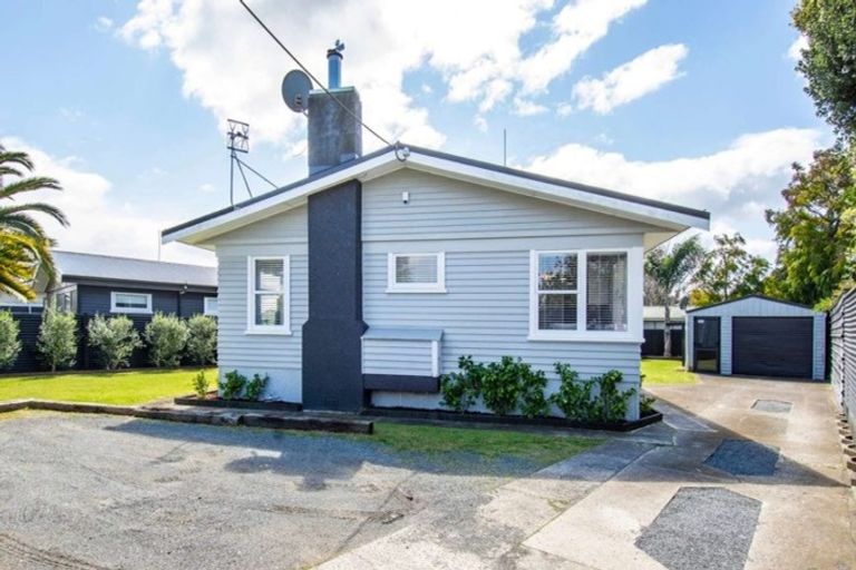 Photo of property in 600 Maunganui Road, Mount Maunganui, 3116