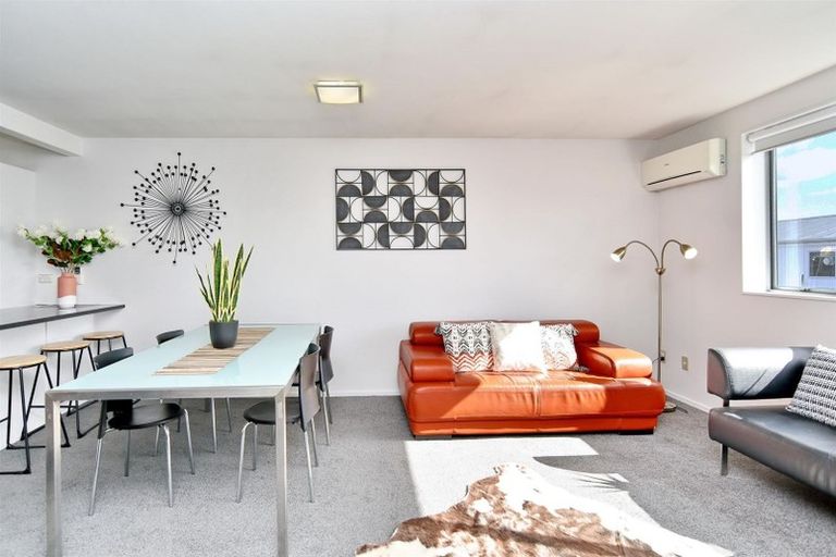 Photo of property in 2/27 Brockworth Place, Riccarton, Christchurch, 8011