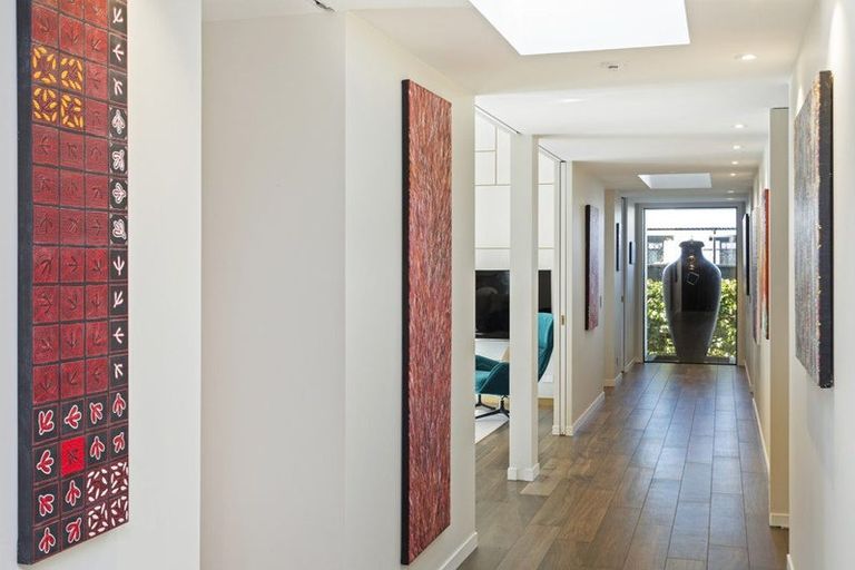 Photo of property in 32 Clifford Avenue, Merivale, Christchurch, 8014