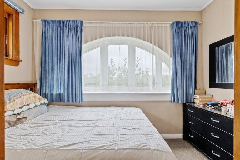 Photo of property in 30 Matipo Street, Takaro, Palmerston North, 4410