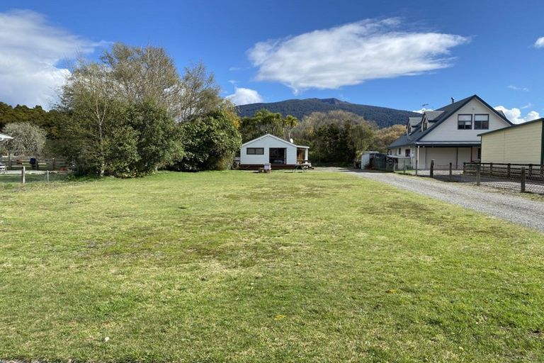 Photo of property in 16 Kutai Street, Turangi, 3334