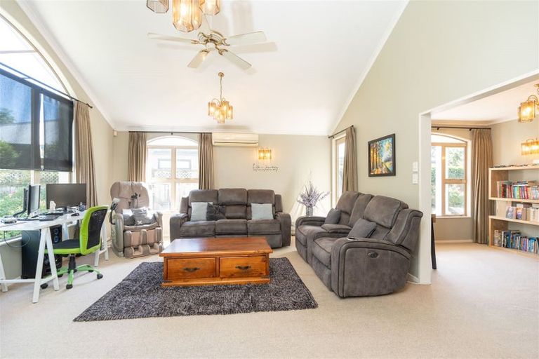 Photo of property in 3 Makepeace Place, Flagstaff, Hamilton, 3210