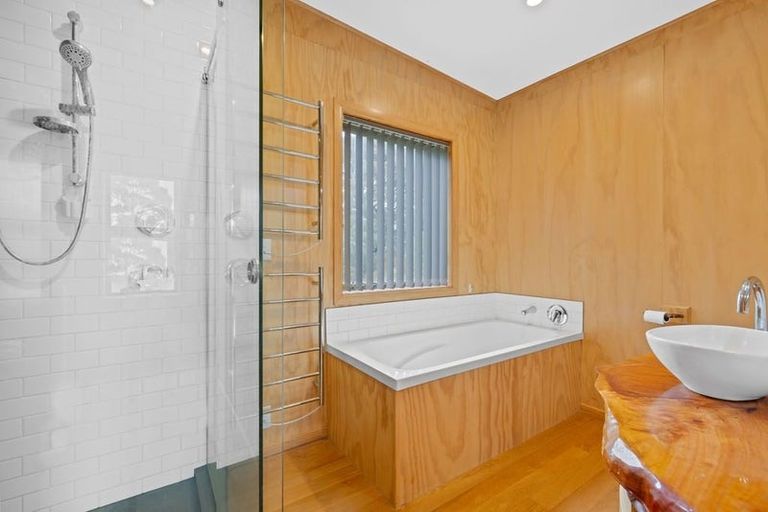 Photo of property in 865 Cashmere Road, Halswell, Christchurch, 8025