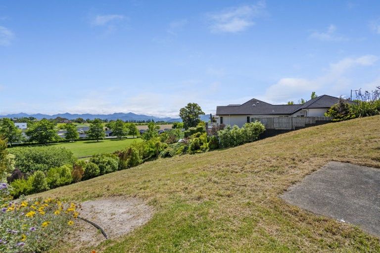 Photo of property in 22 Pine Hill Rise, Fairhall, 7272