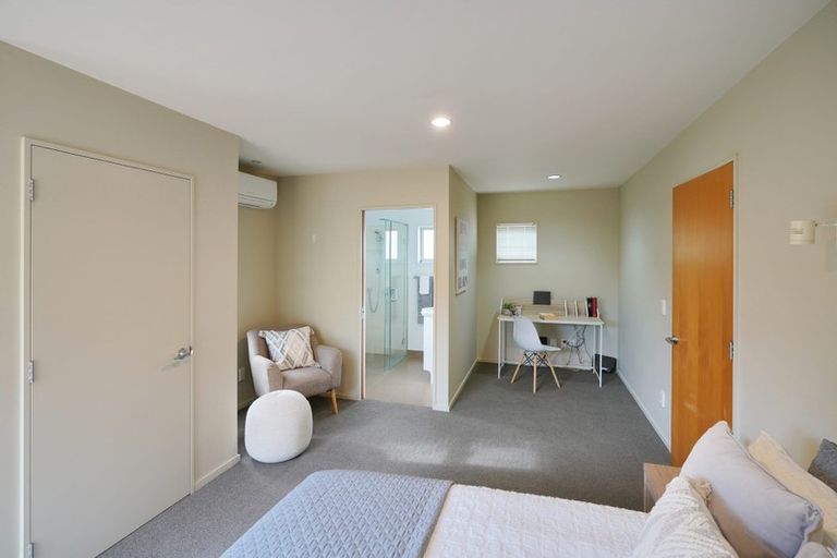 Photo of property in 120 Lonsdale Street, New Brighton, Christchurch, 8083