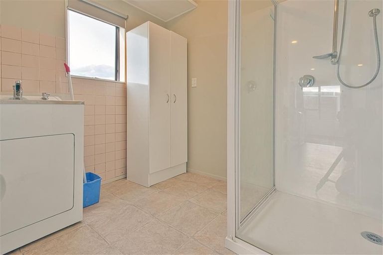 Photo of property in 10 Glamorgan Avenue, Tamatea, Napier, 4112