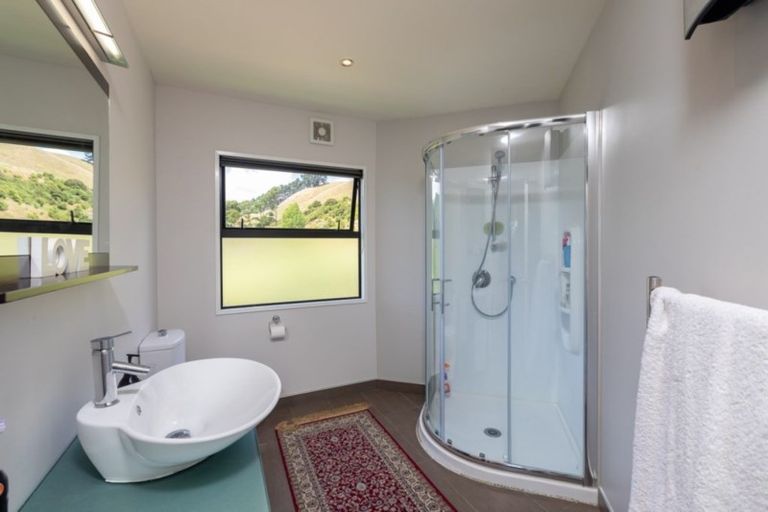 Photo of property in 72 Aston Road, Waikanae, 5391