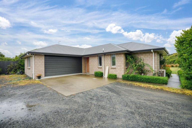 Photo of property in 69 Taiepa Road, Otatara, Invercargill, 9879