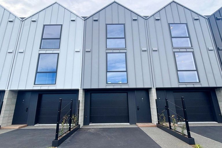 Photo of property in 12/5 Tidal View, Ferrymead, Christchurch, 8023