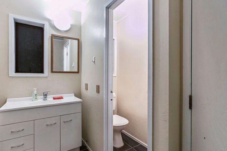 Photo of property in 17 Lochinver Road, Papatoetoe, Auckland, 2025