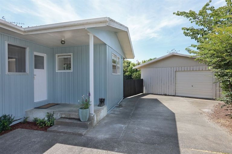 Photo of property in 3 Meads Place, Bulls, 4818