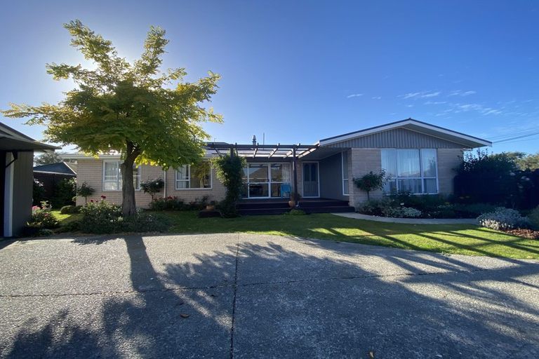 Photo of property in 4 Janet Street, Upper Riccarton, Christchurch, 8041