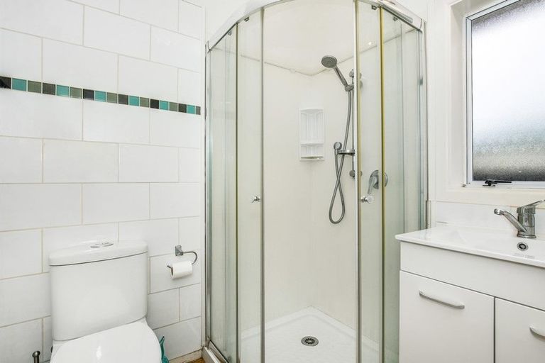 Photo of property in 8 Hunua Road, Papakura, 2110