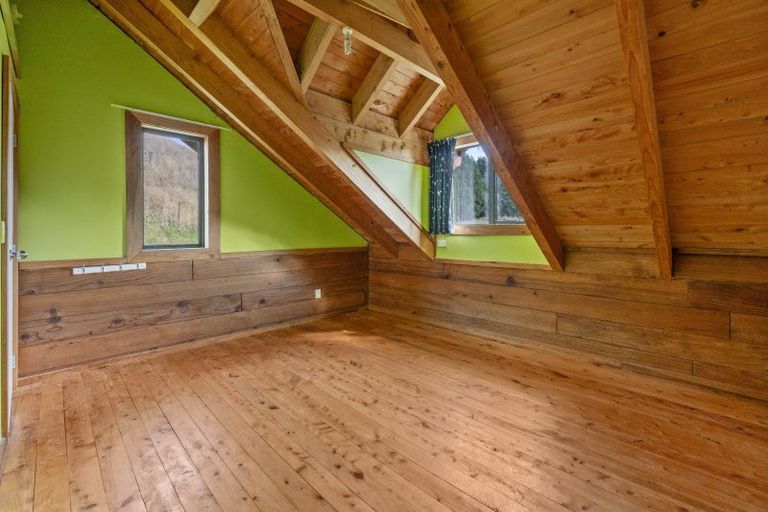 Photo of property in 1/32 Hitiri Road, Kinloch, Taupo, 3377