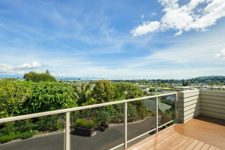 Photo of property in 28 Ballard Drive, Stoke, Nelson, 7011