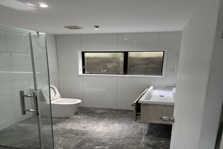 Photo of property in 64 Arran Road, Browns Bay, Auckland, 0630