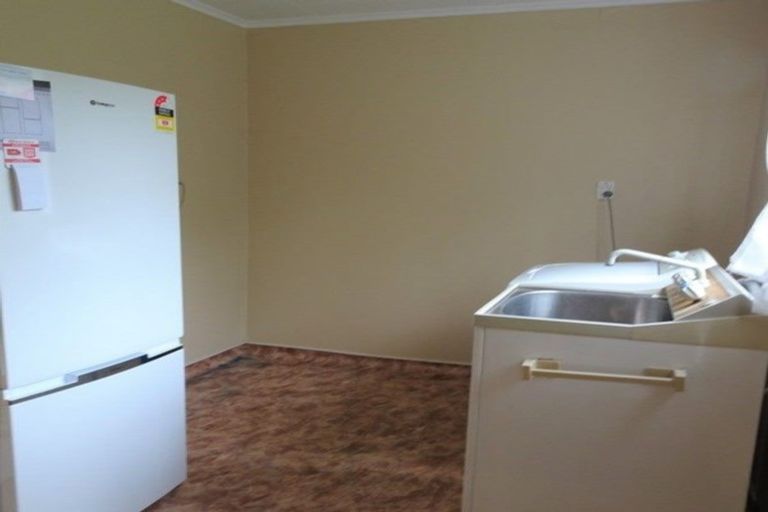 Photo of property in 51 Oxford Street, Taylorville, Greymouth, 7805