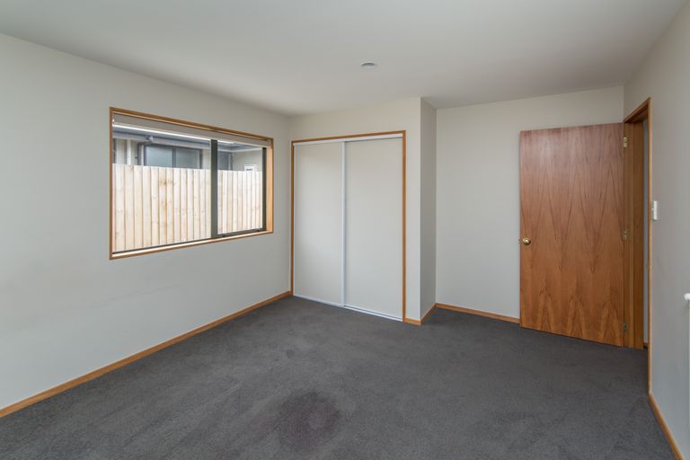 Photo of property in 74b Sinclair Street, New Brighton, Christchurch, 8083