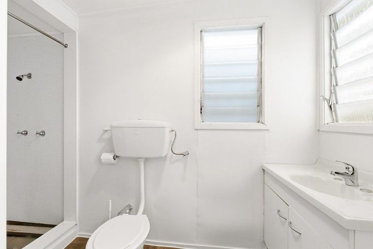 Photo of property in 637 Evans Bay Parade, Kilbirnie, Wellington, 6022