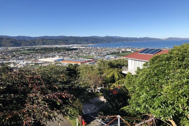 Photo of property in 94b Dowse Drive, Maungaraki, Lower Hutt, 5010