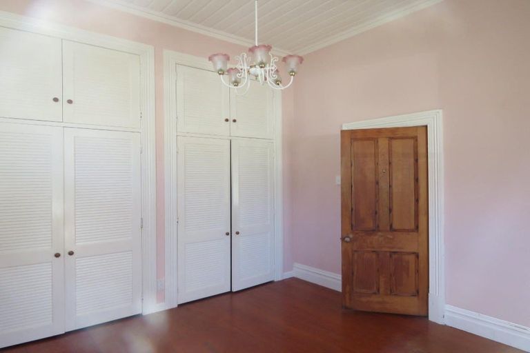 Photo of property in 107 Liardet Street, New Plymouth, 4310