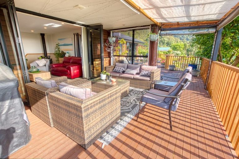 Photo of property in 12a Cargills Road, Barrytown, Runanga, 7873