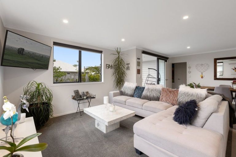 Photo of property in 4 Dunkeld Drive, Papamoa, 3118