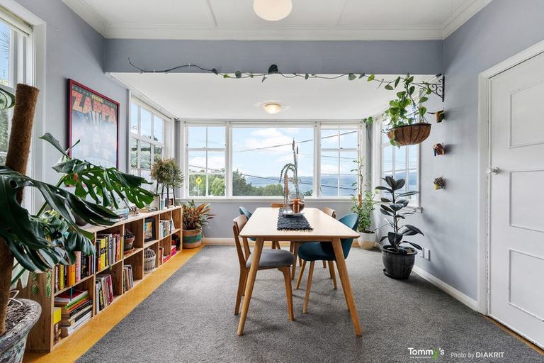 Photo of property in 63 Onslow Road, Khandallah, Wellington, 6035