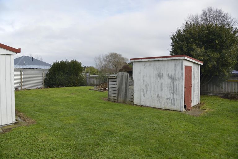 Photo of property in 63 Victoria Street, Carterton, 5713