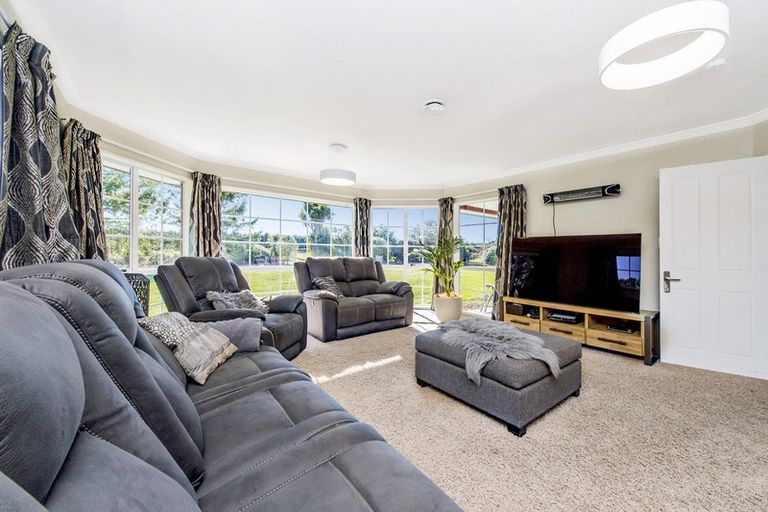 Photo of property in 406 Courtenay Road, Charing Cross, Christchurch, 7671