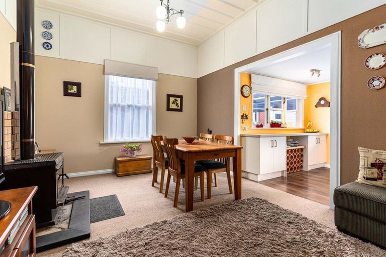 Photo of property in 3 Prince Street, Feilding, 4702