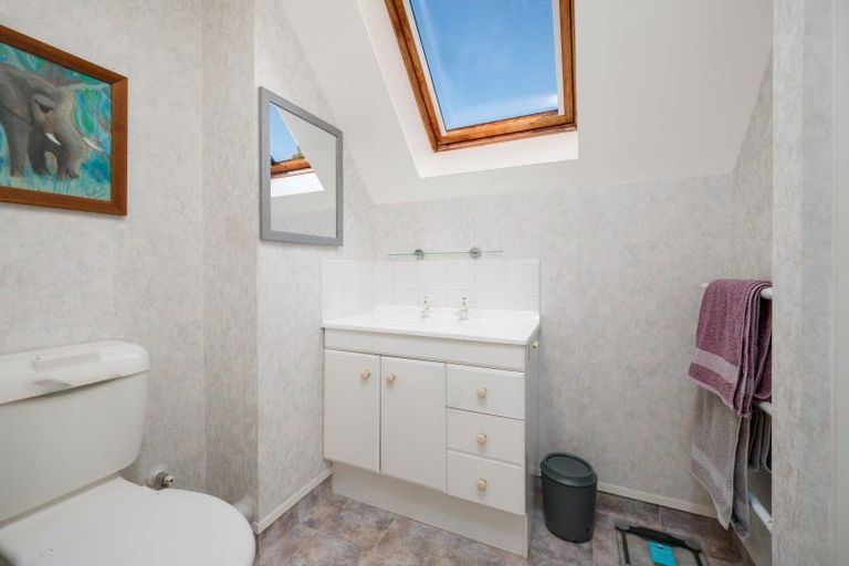 Photo of property in 236 Poraiti Road, Poraiti, Napier, 4182