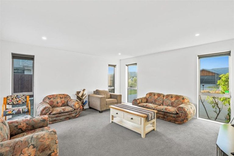 Photo of property in 3 Crest Place, Rolleston, 7615