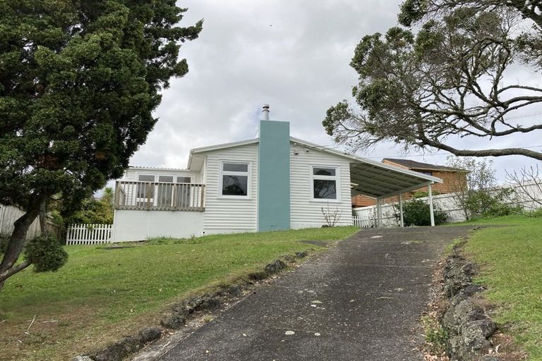 Photo of property in 134 Rosier Road, Glen Eden, Auckland, 0602