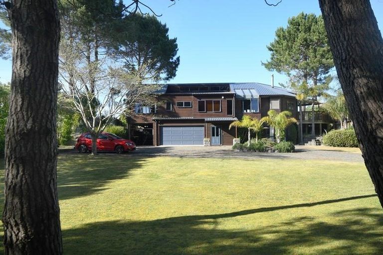 Photo of property in 821 Matarangi Drive, Matarangi, Whitianga, 3592