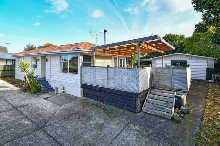 Photo of property in 35 Boundary Road, Opaheke, Papakura, 2113