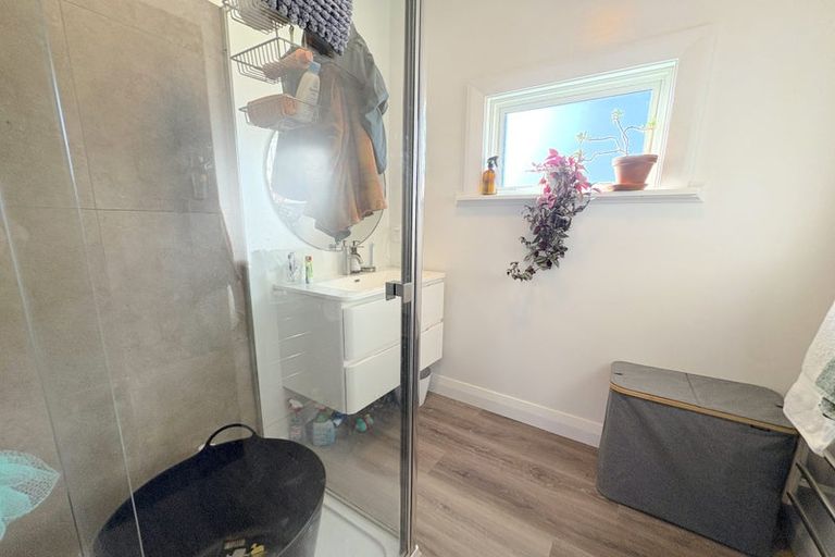 Photo of property in 5 Marshall Street, Woolston, Christchurch, 8023