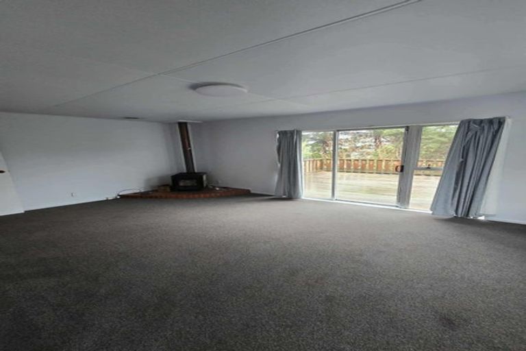 Photo of property in 77 Lord Street, Stokes Valley, Lower Hutt, 5019