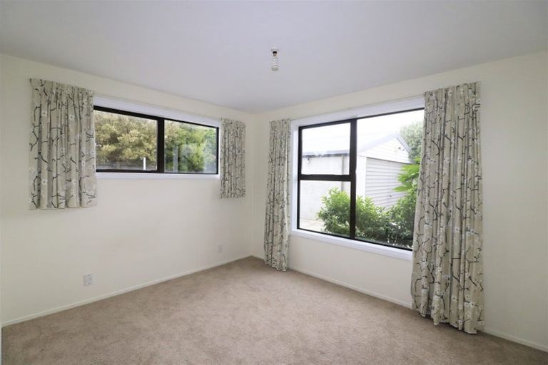 Photo of property in 46a Coopers Road, Dallington, Christchurch, 8061