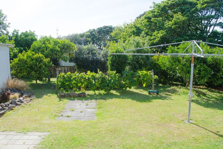 Photo of property in 8 Crescent Road, Otumoetai, Tauranga, 3110