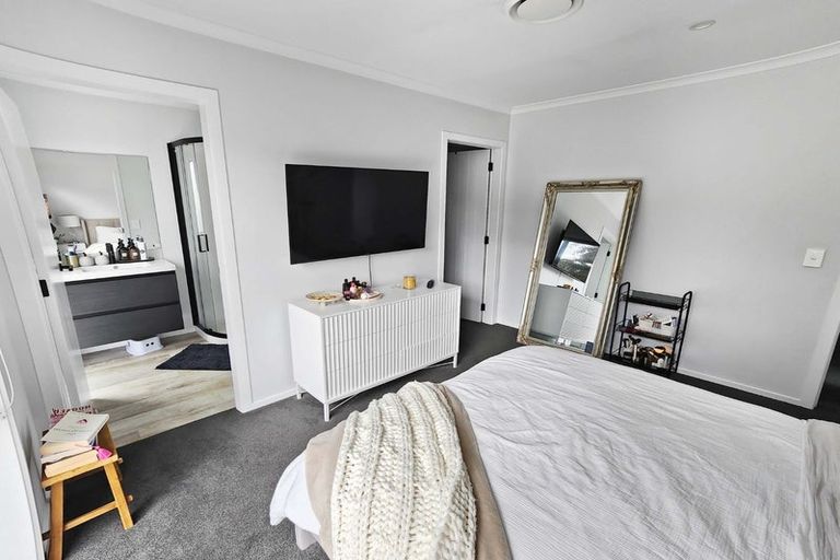 Photo of property in 16a Sharpe Crescent, Wainuiomata, Lower Hutt, 5014