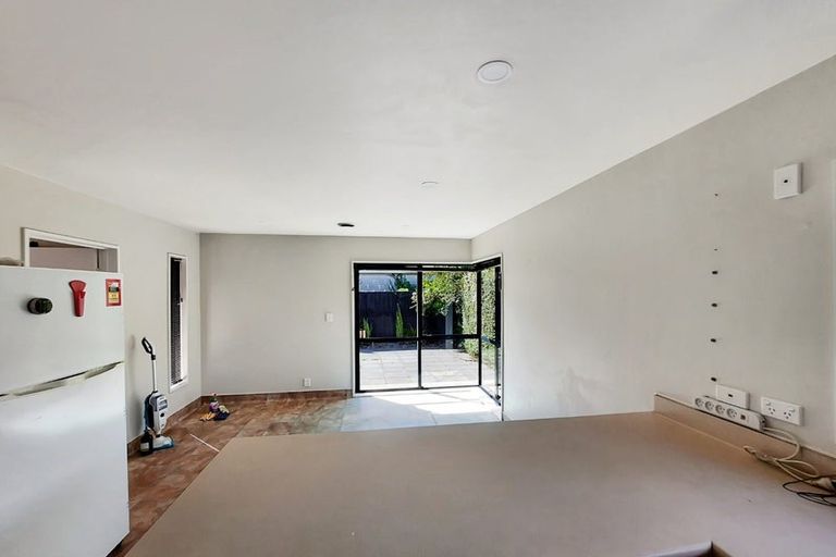 Photo of property in 1/174 Withells Road, Avonhead, Christchurch, 8042