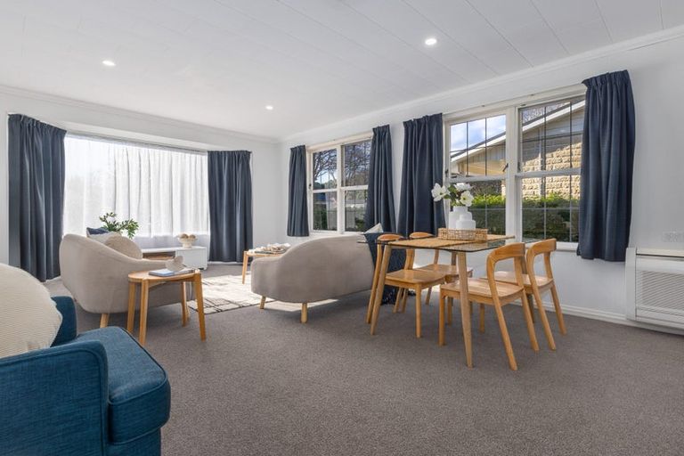 Photo of property in 71a Nimmo Avenue East, Waikanae, 5036