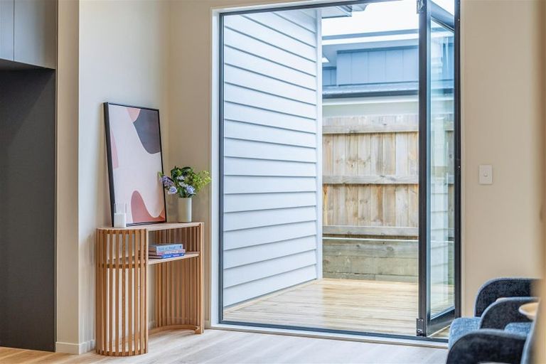 Photo of property in 39 Colorado Road, Totara Park, Upper Hutt, 5018
